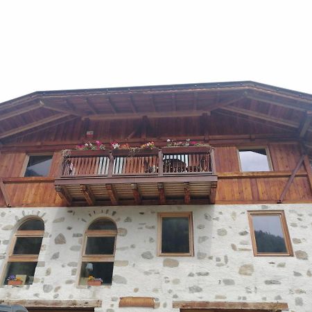 Mas Dei Bati Bed and Breakfast Pracorno di Rabbi Εξωτερικό φωτογραφία
